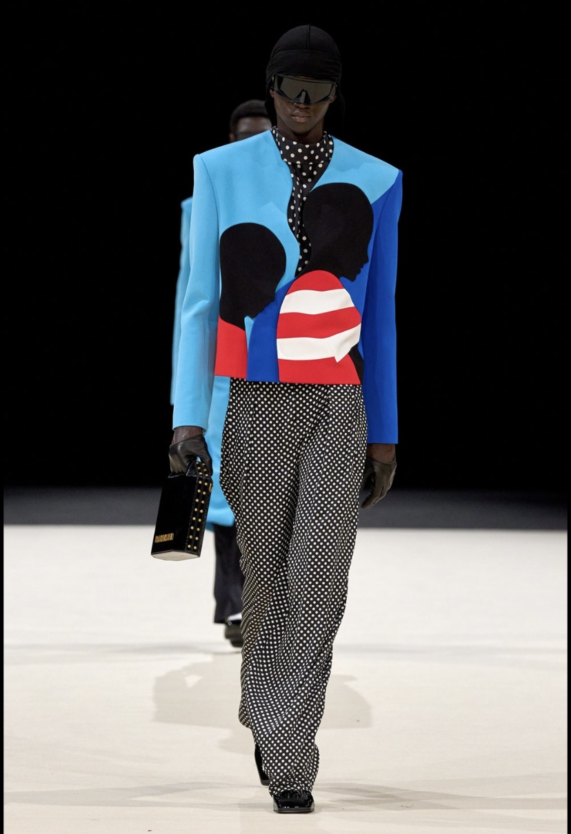 Desfile Inverno 2025 da Balmain na Paris Fashion Week