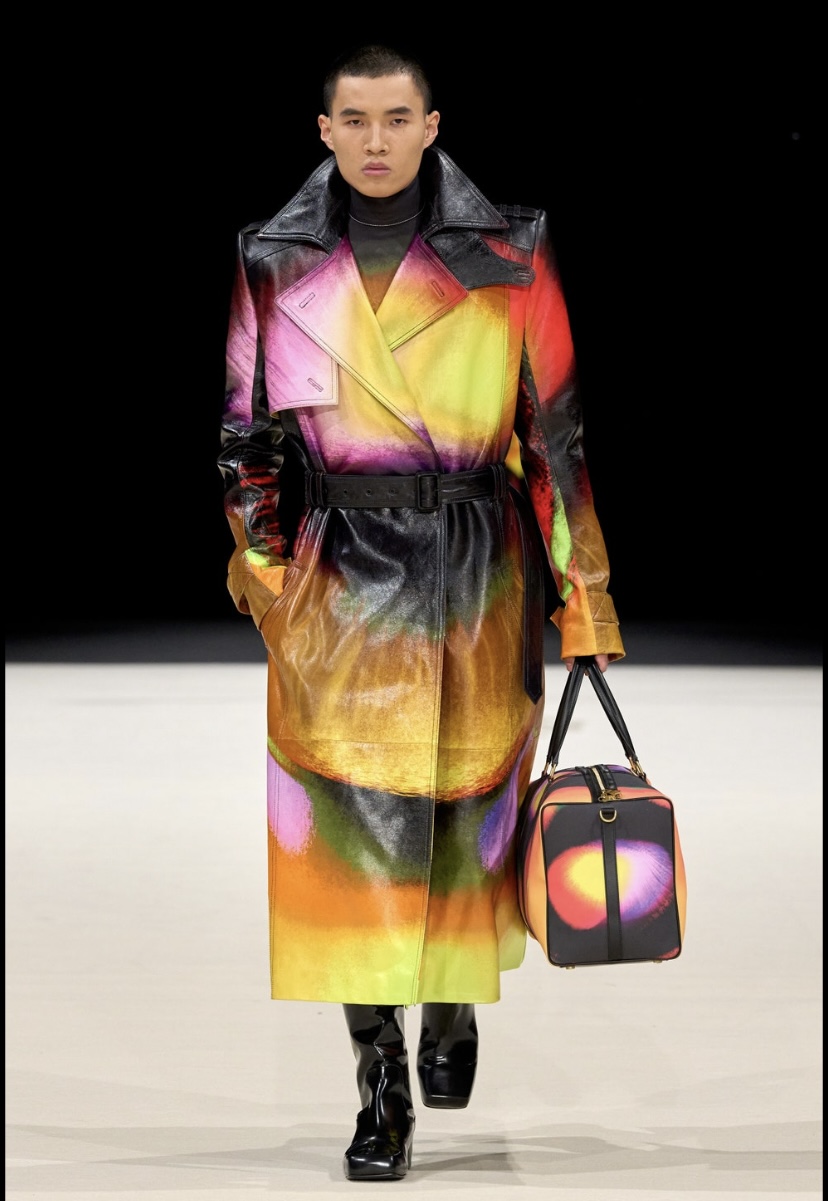 Desfile Inverno 2025 da Balmain na Paris Fashion Week