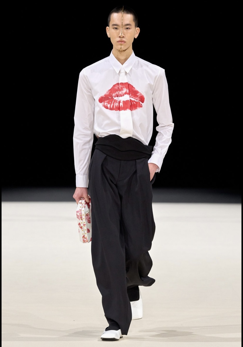 Desfile Inverno 2025 da Balmain na Paris Fashion Week